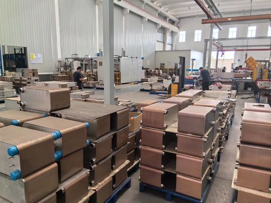 Copper Stainless Steel Chevron Plate Exchanger Used In Air Conditioning, Heat Pump And Chiller And Laboratory Equipment